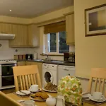 펜션 Forest Haven Homes By Trident Homes *