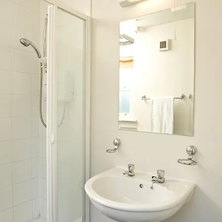 Ferienhaus Forest Haven Homes By Trident Homes *